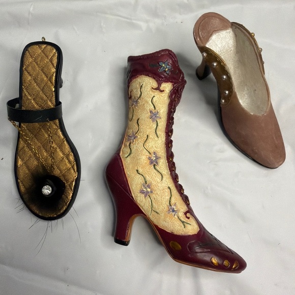 Vintage Collectible Set of decor mini shoes - Picture 2 of 16